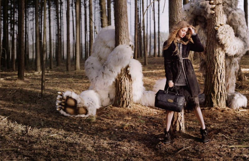 Сюрреалистичная фотосессия для LOVE Magazine от Timothy Walker