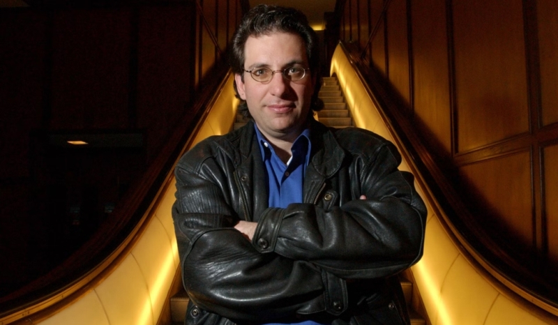 Kevin Mitnick легендарный хакер и эксперт по кибербезопасности портрет