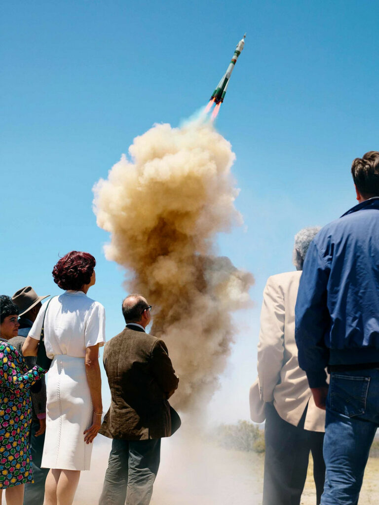 Работа Анахайм от Alex Prager