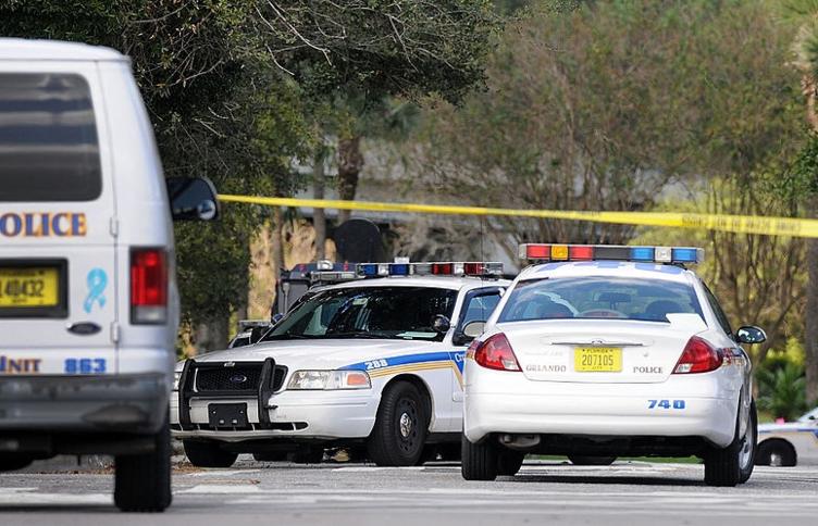 полицейские автомобили