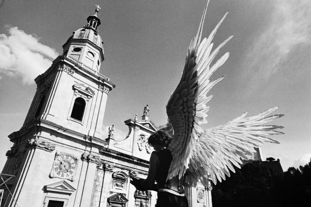 Посетители музея в объективе Gérard Uféras