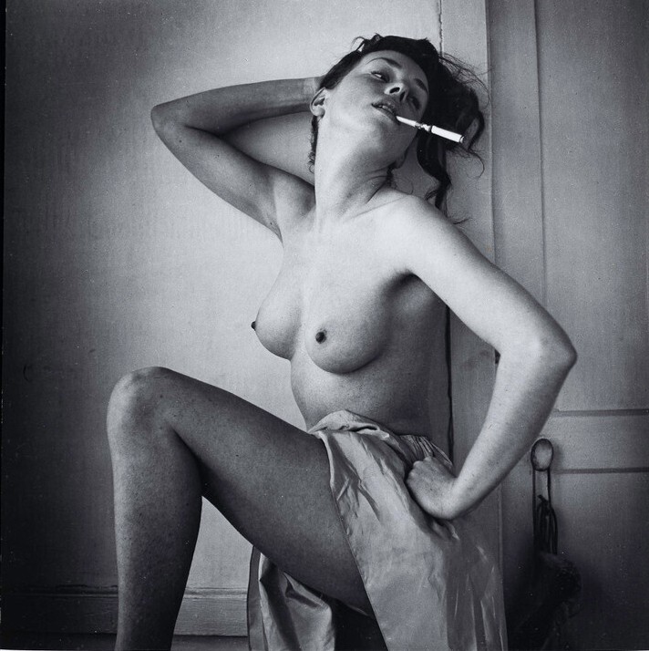 Парижанка в чёрно-белом кадре Элскена