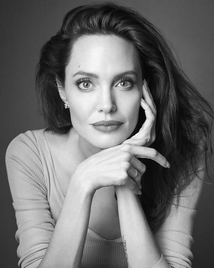Анджелина Джоли (Angelina Jolie) - фотосессия Гэвина Бонда