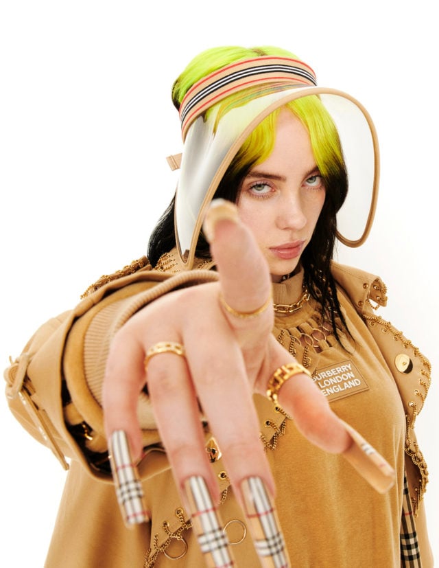 Певица Билли Айлиш (Billie Eilish) на фото Гэвина Бонда