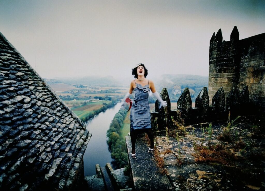 Дрю Бэрримор в яркой съёмке фотографа David LaChapelle 1998 года