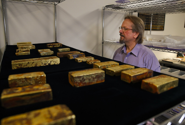 Золотые слитки поднятые с парохода Центральная Америка &mdash; находка Томми Томпсона 1988 года