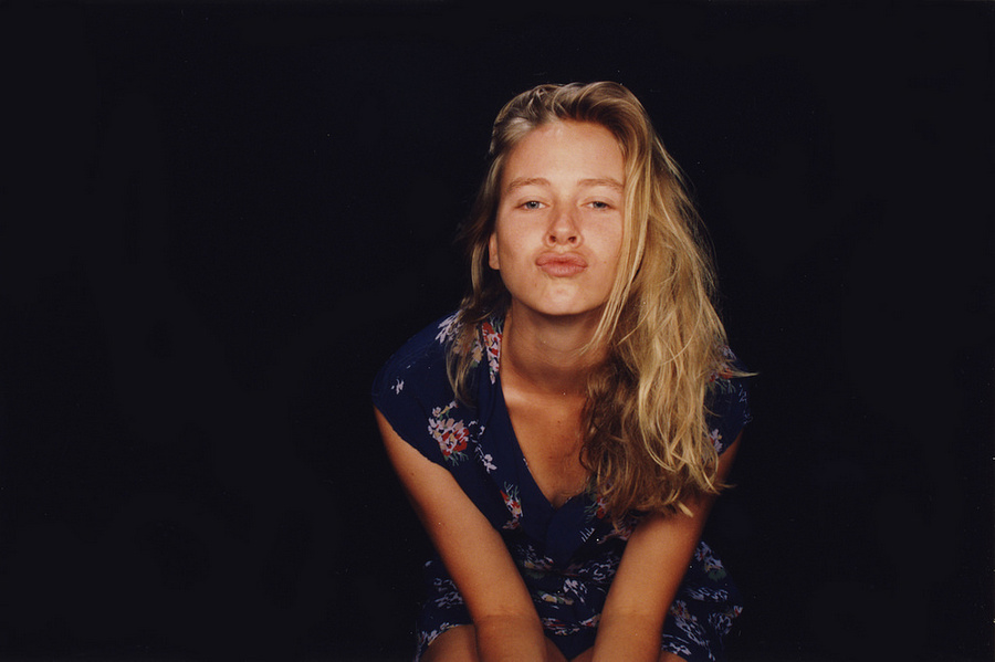 Naomi Watts на любительском полароиде Michael White