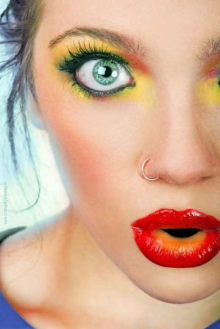 Красивый женский портрет фотограф Греция