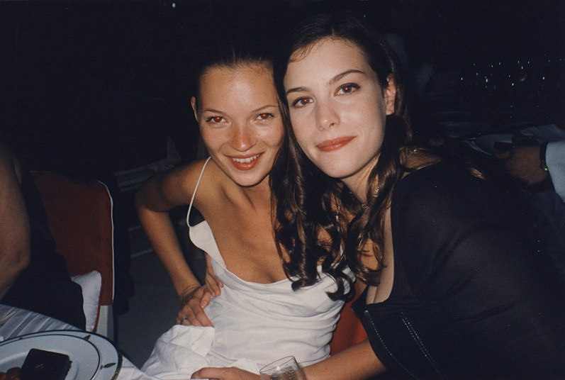 Kate Moss и Liv Tyler из личного архива Michael White