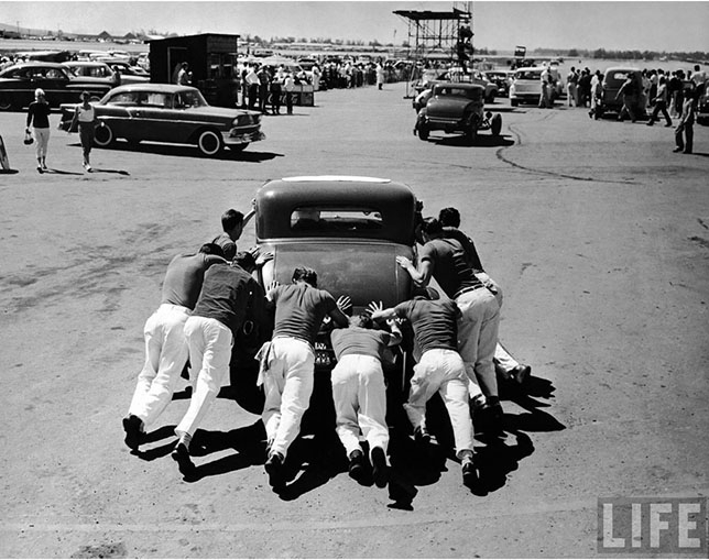 Драг-рейсинг Санта-Ана 1957 фото Ральф Крейн американская культура