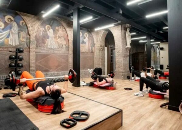 Вместо проповеди — тренировка: как старая церковь в Нидерландах стала фитнес-клубом