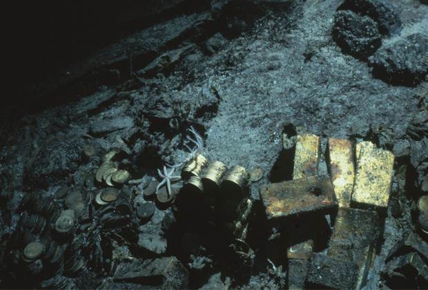 Золотые слитки парохода Центральная Америка на дне Атлантического океана