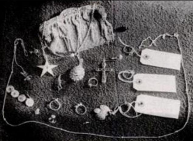 Ювелирные изделия, похищенные Артуром Бэрри