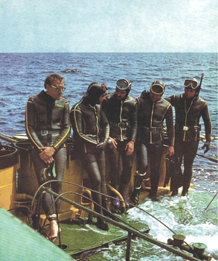 Совместный советско-болгарский экипаж подводной лаборатории Черномор в 1974 году