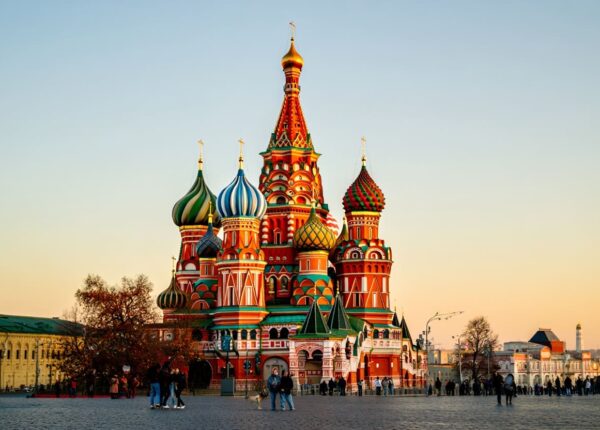 ТОП-10 уникальных достопримечательностей Москвы: ваш гид по столице