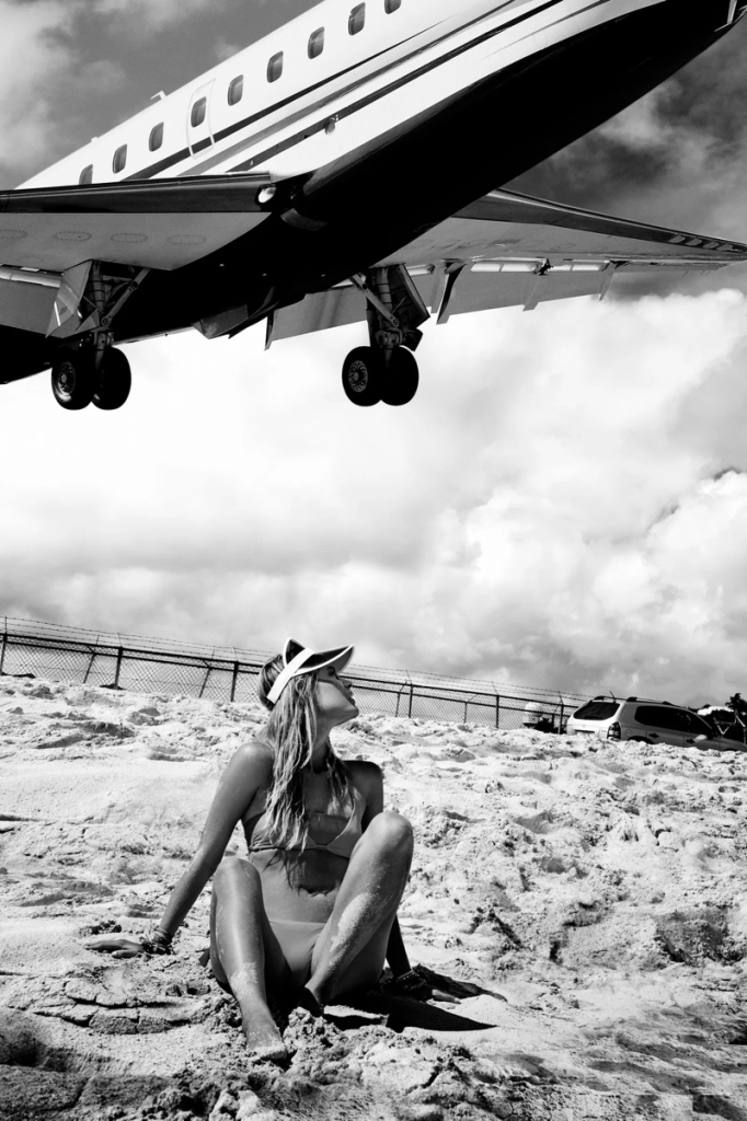 Серия Свободный полёт в творчестве Уэйна Мэйзера