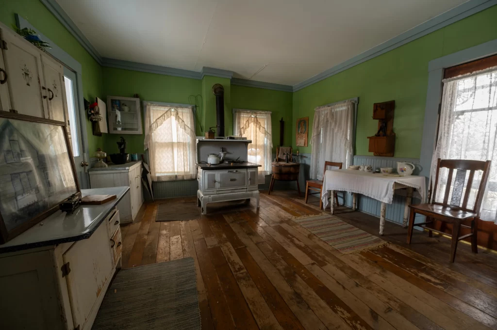 Столовая дома Муров в Виллиске