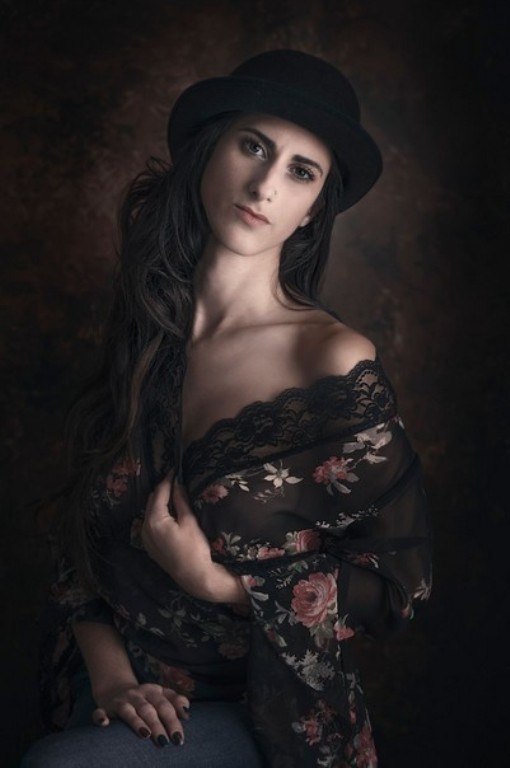 Вертикальный эмоциональный портрет в авторском стиле Даниэля Феррари