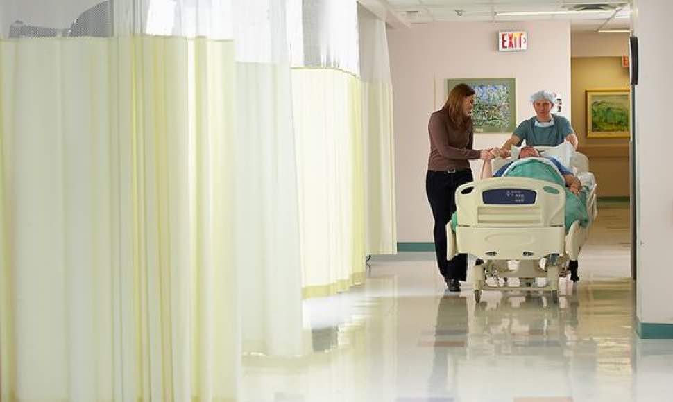 Изображение больничного коридора, похожего на тот, где жила Кларк