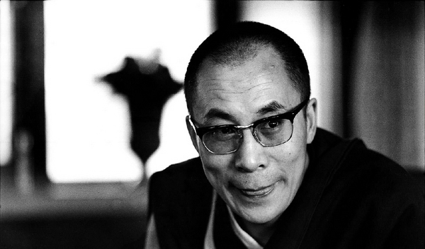 Портрет Далай-Ламы в объективе Robert Lebeck 1971 год