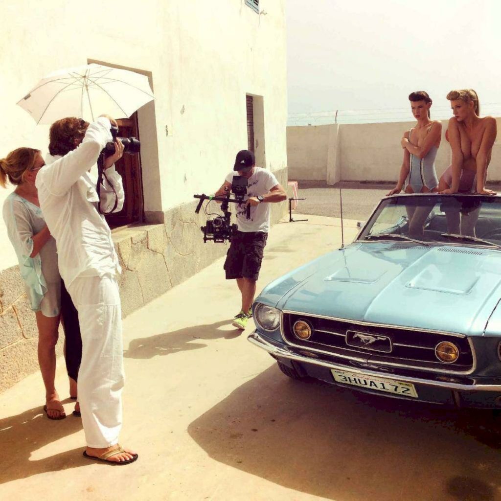 Чёрно-белый эротический портрет от бельгийского классика Frank De Mulder