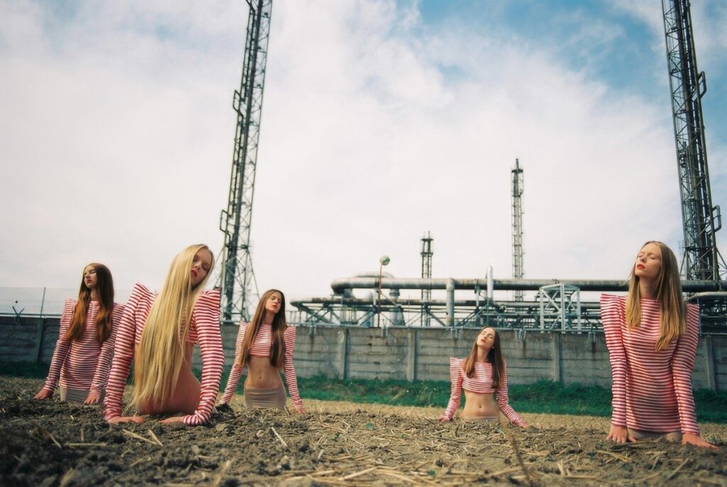 Драматическая фотография ню итальянская школа фотографии Казини