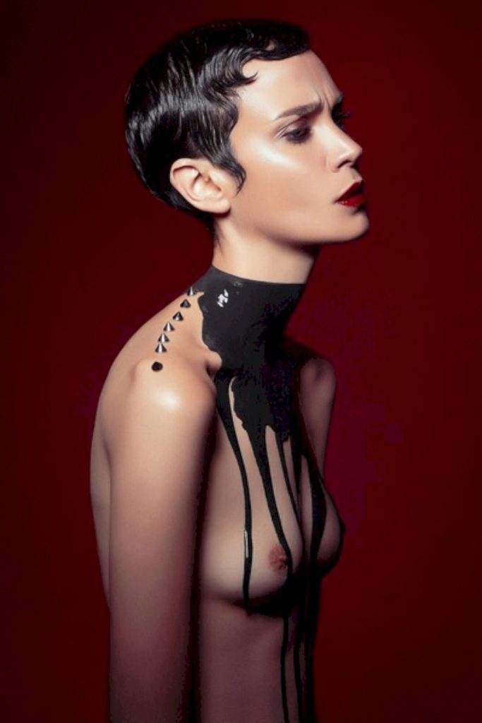 Nicola Casini фотограф эротика театральность постановочная фотография