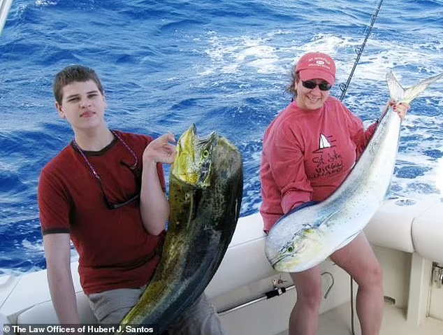 Натан и его мать были заядлыми рыбаками