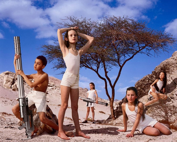 Цифровая композиция Action Half Life от фотографа Владимира Фридкеса и AES+F