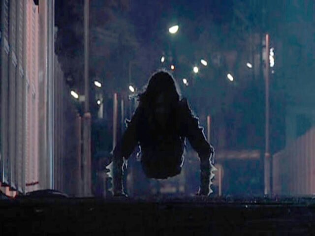 Японский городской призрак Teke-Teke в метро и на железной дороге