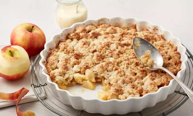 Яблочный крамбл с овсяными хлопьями