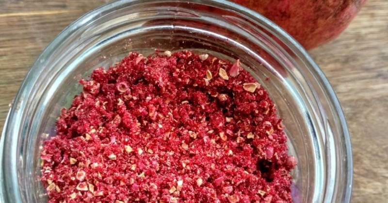 Анардана — специя из сушёных зёрен граната