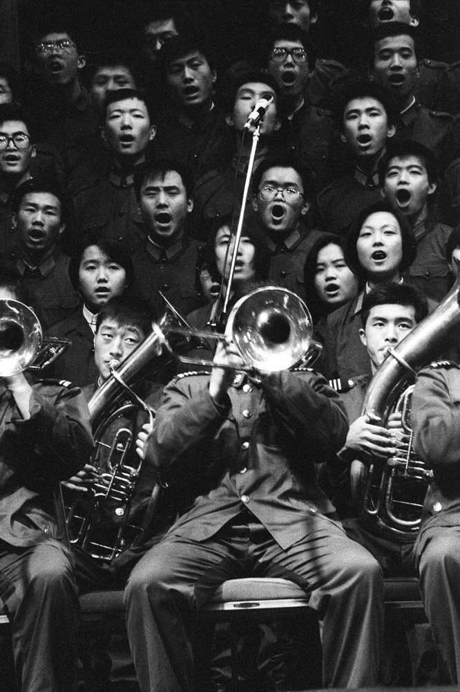 Участники вокального конкурса в Чанчуне, 1995