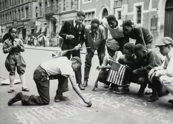 История 20 века на снимках «первого папарацци» Люсьена Айгнера