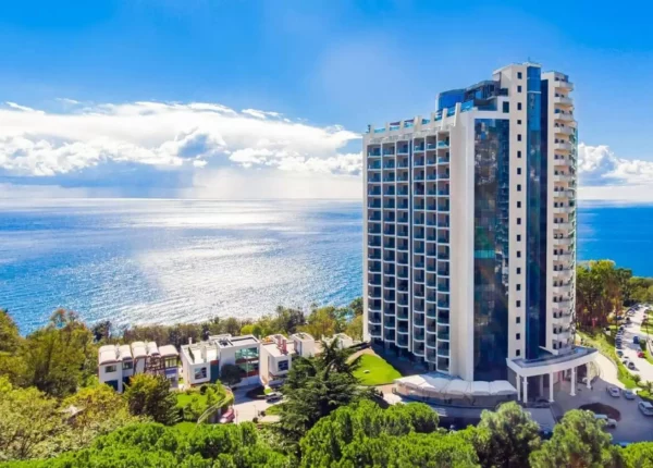 Варианты жилья в Сочи для семьи: от посуточной аренды до инвестиций