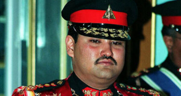 Почему непальский принц Дипендра убил всю свою семью