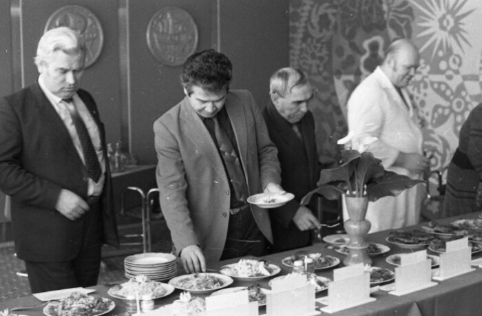 Замминистра рыбного хозяйства СССР Владимир Рытов Боцман дегустация