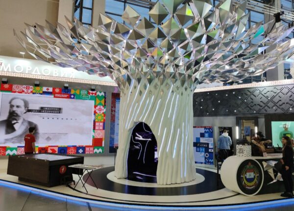 Интерактивные аттракционы на мероприятия: зачем они нужны и как их выбрать