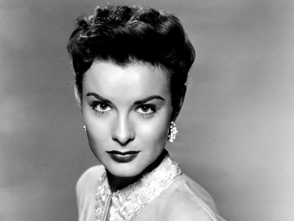 Джин Питерс