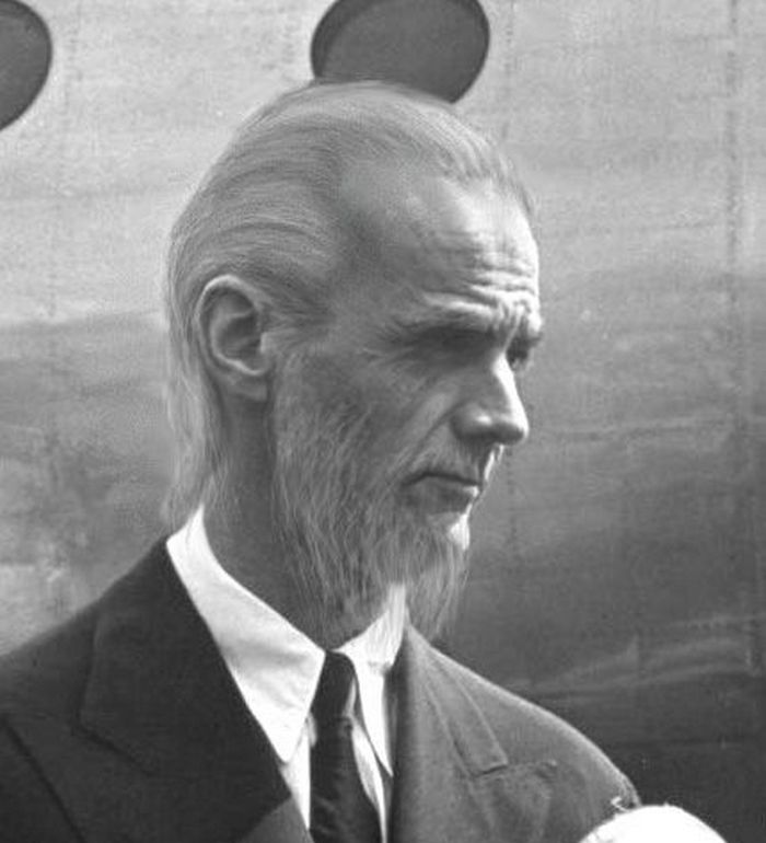 Один из последних известных снимков Говарда Хьюза (Howard Hughes)