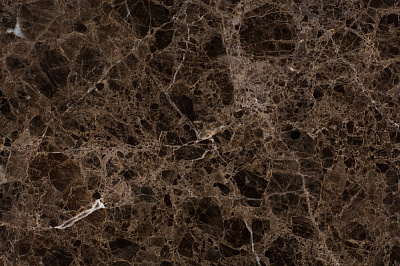 Коричневый мрамор: элегантность, сорта и гармония в интерьере