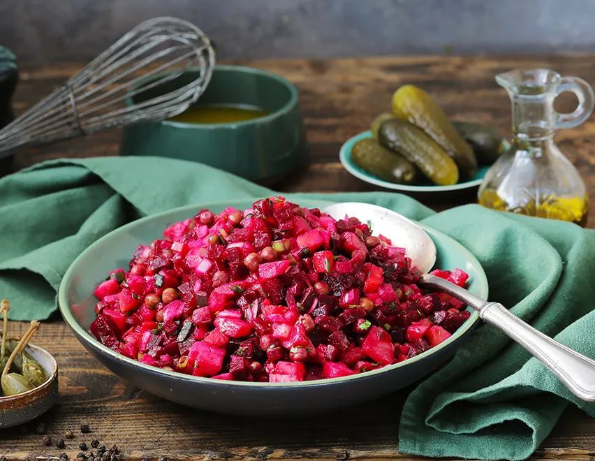 Тарелка с винегретом