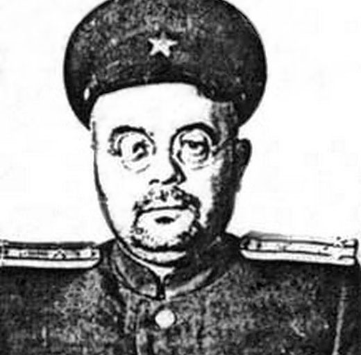 Фотография из служебного удостоверения Николая Павленко в форме полковника