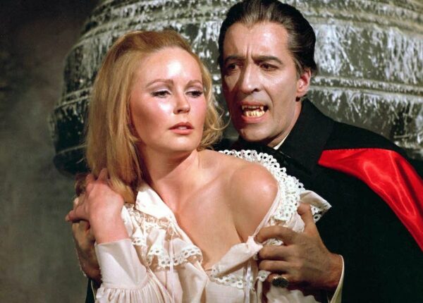 Почему Дракула стал романтиком? Разбор фильмов, которые перевернули миф о вампирах