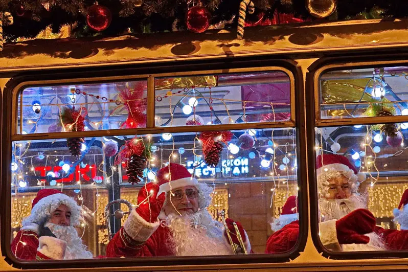 Новогодние экскурсии для школьников