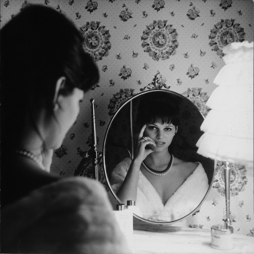 Клаудия Кардинале портрет Рим фотограф Де Бьязи