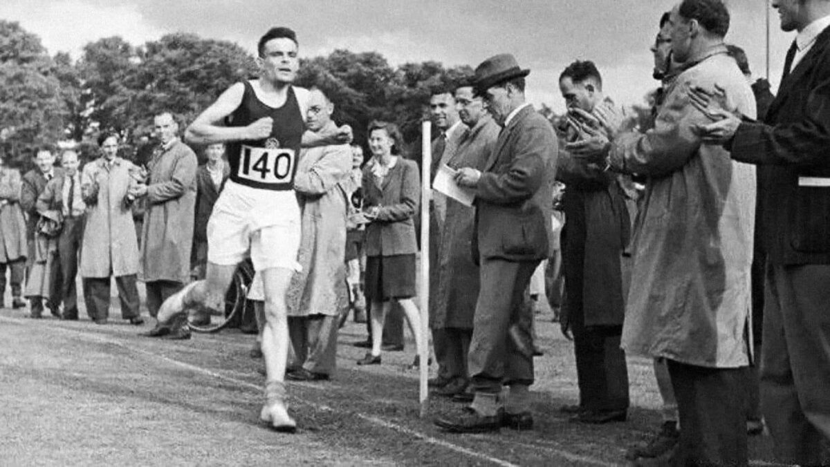 Алан Тьюринг легкоатлет бегун соревнования