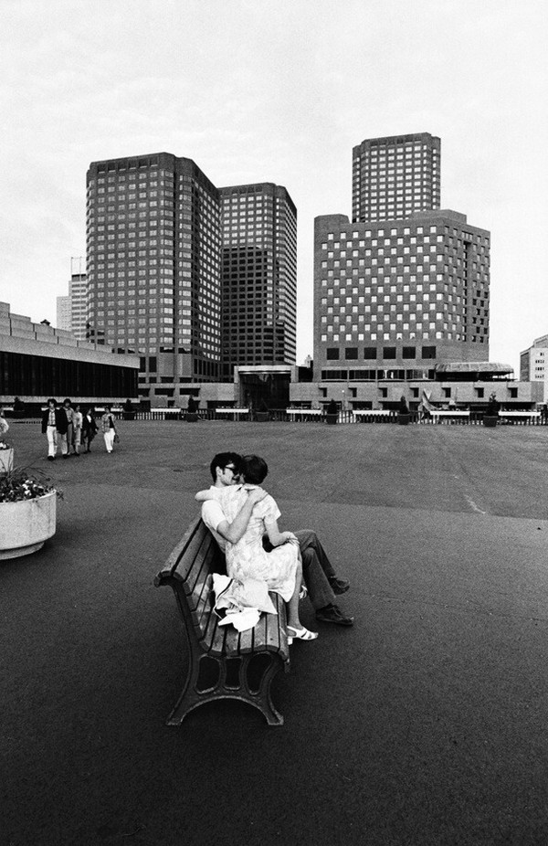 Марио Де Бьязи фото поцелуи Квебек 1976