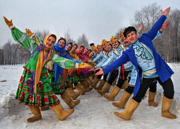 История валенок: от крестьянской обуви до модного тренда