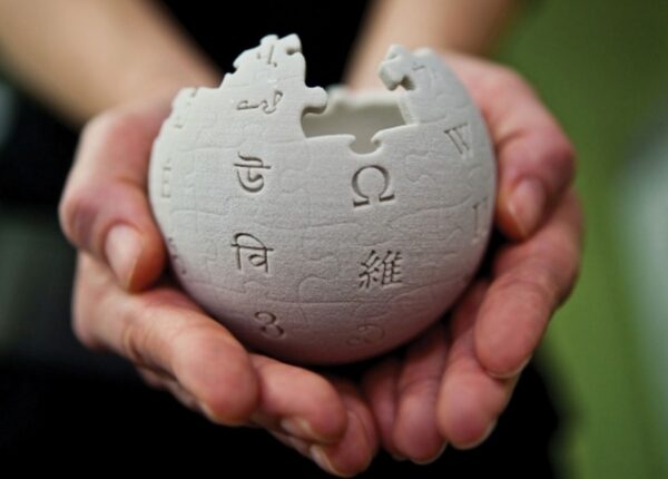 Как появилась Википедия и изменила наше представление о знаниях